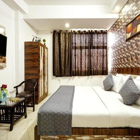 Hotel Vijaydeep Palace Near Delhi Airport Neu-Delhi Exterior foto