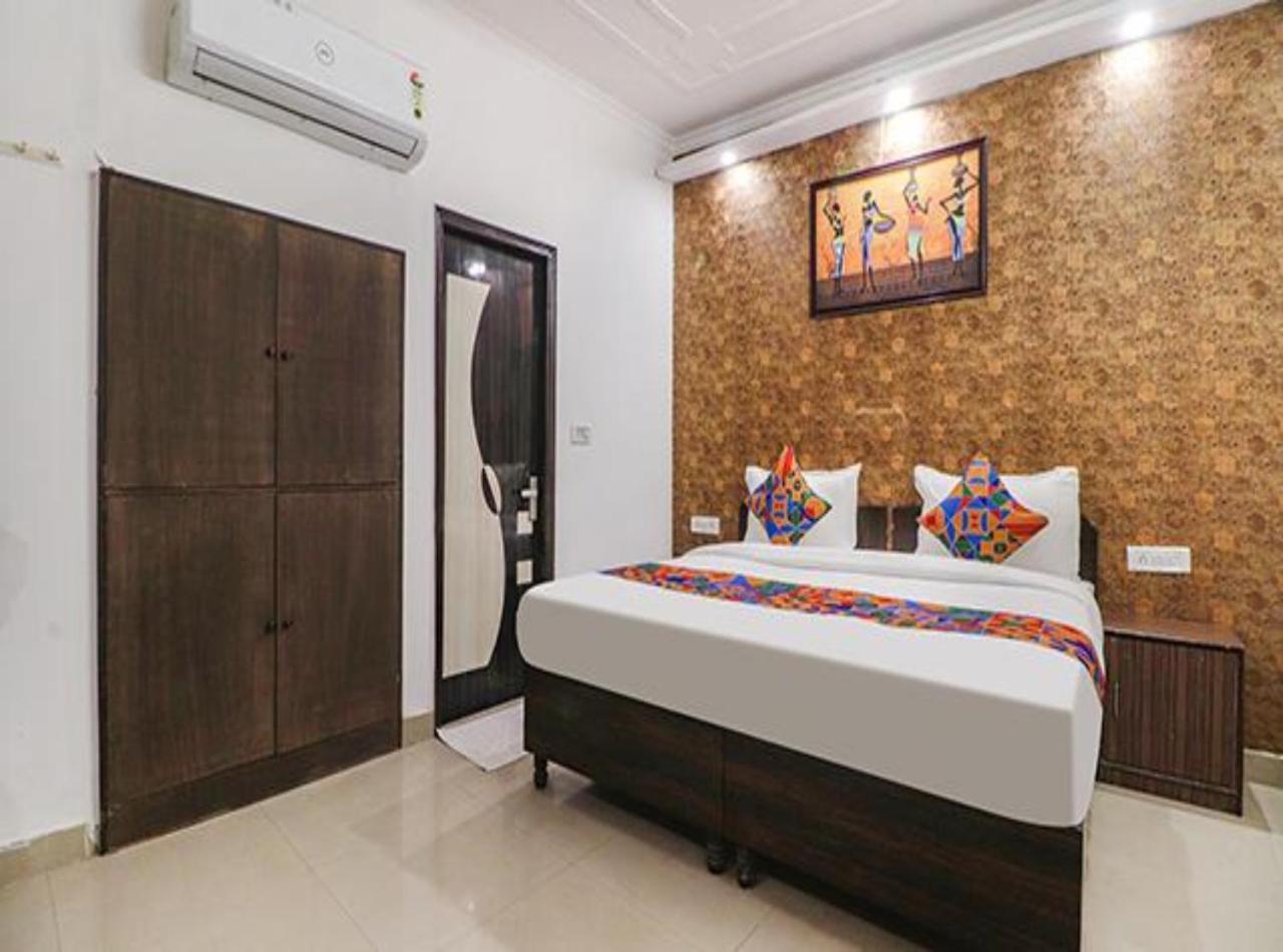 Hotel Vijaydeep Palace Near Delhi Airport Neu-Delhi Exterior foto