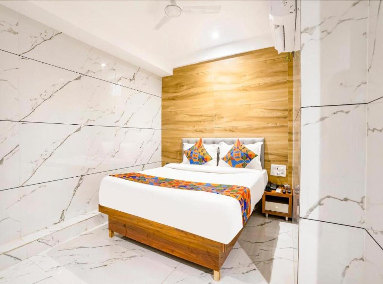 Hotel Vijaydeep Palace Near Delhi Airport Neu-Delhi Exterior foto