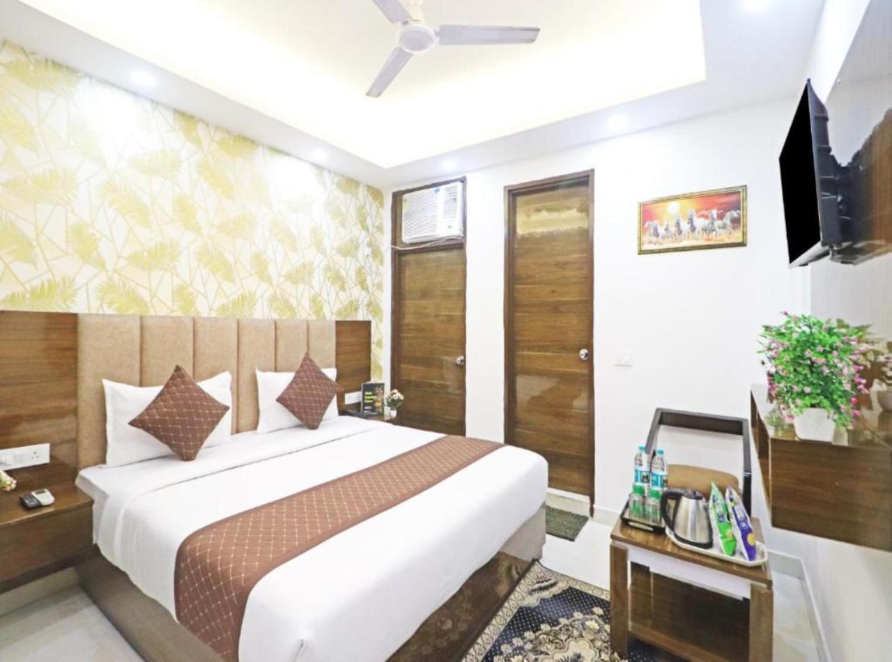 Hotel Vijaydeep Palace Near Delhi Airport Neu-Delhi Exterior foto